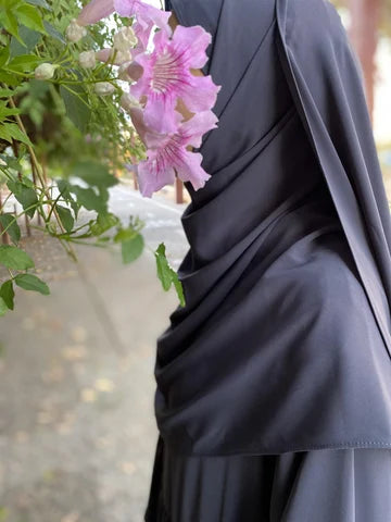 Écharpe en Soie de Médine Vert Sapin Luxueuse et Élégante pour Femme