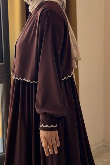 Ensemble Veste Brodé Soie Égyptienne Robe Longue Chic Femme Moderne Tabac