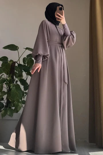 abaya  Sendy à manches longues en crêpe, ceinture amovible, poches